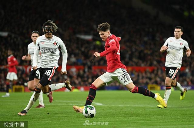 起球迷和媒 起球迷和媒